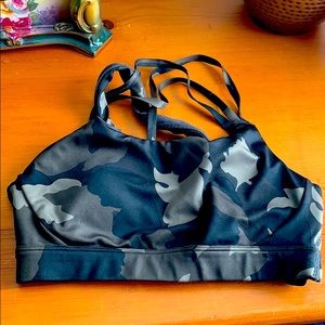 Athleta Sports Bra!! FAST & FREE SHIPPING!